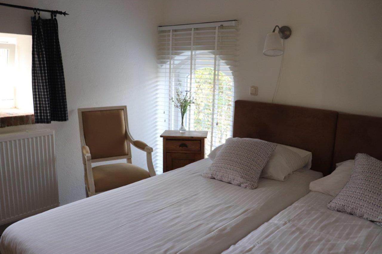 Bed & Breakfast Appeltern Стая снимка